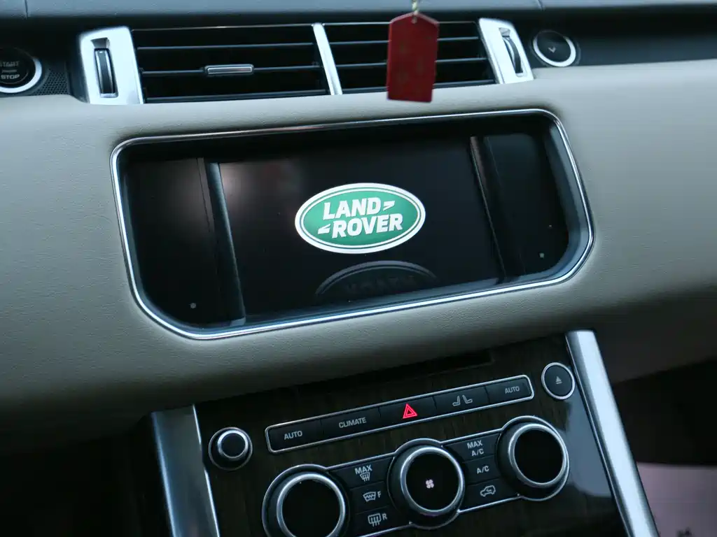 Land Rover Sport 2016 — фото 8