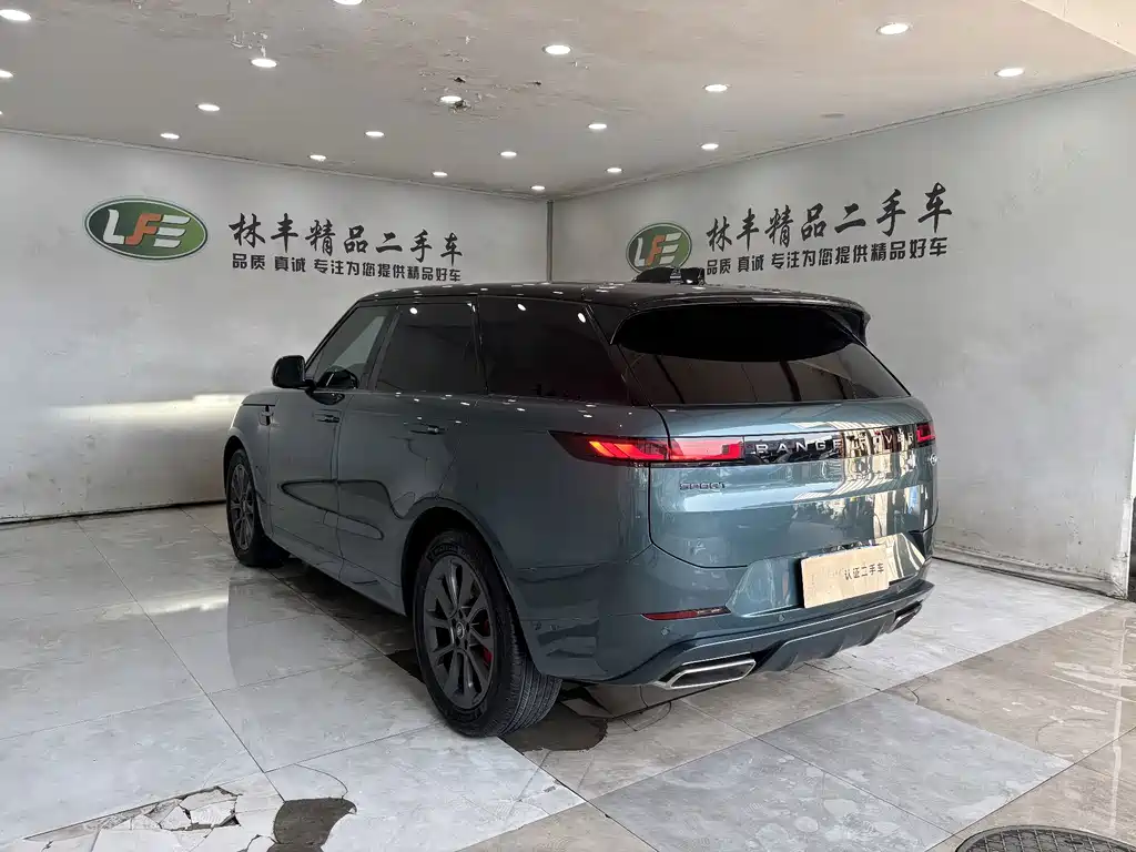 Land Rover Range Rover Sport 2024 — фото 8