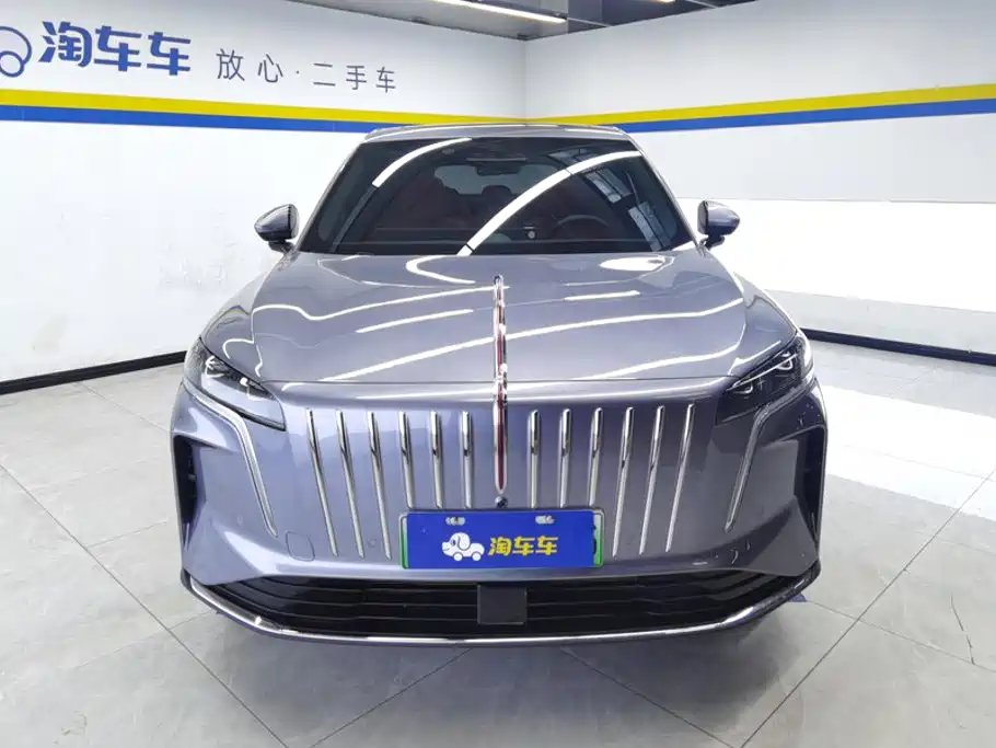 Hongqi HS6 PHEV 2025 — фото 2