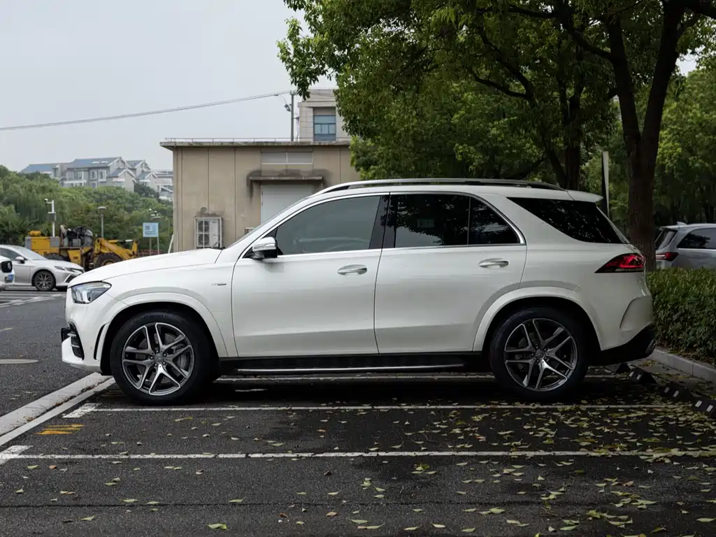 Mercedes-Benz GLE Coupe AMG 2023 — фото 4