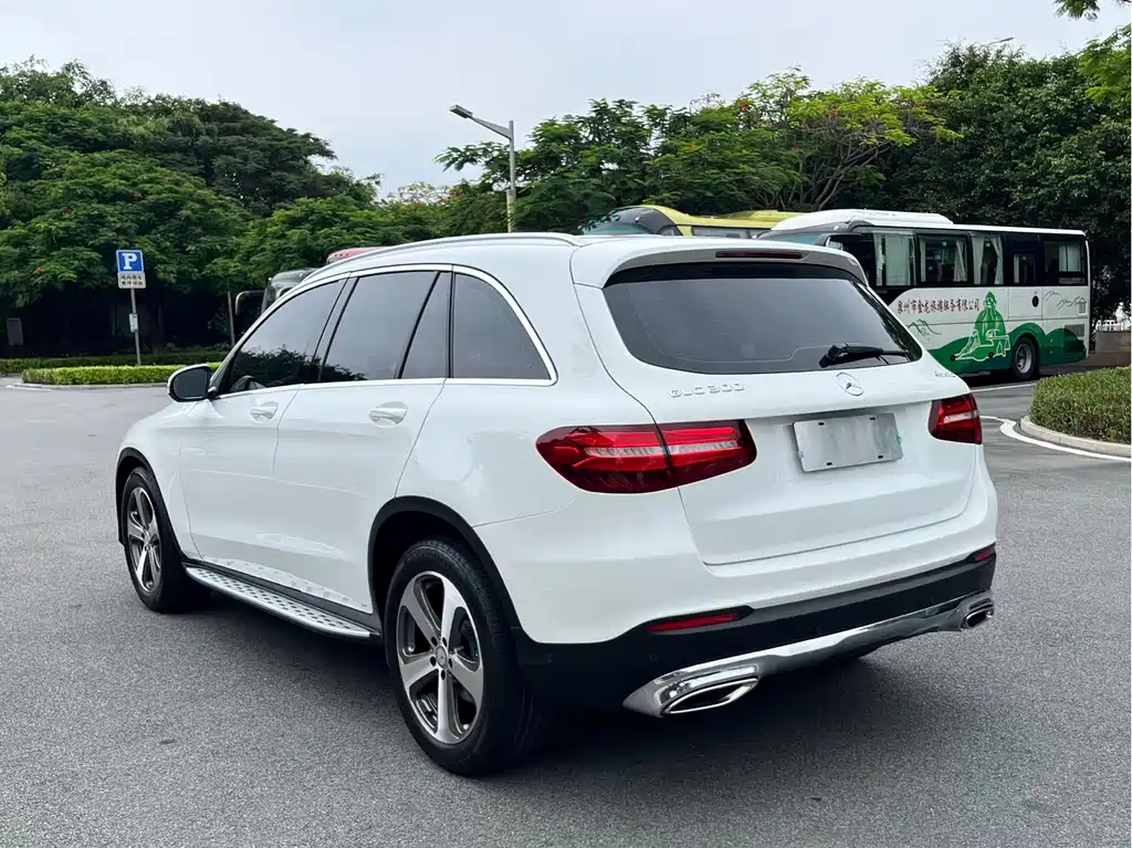 Mercedes-Benz GLC 2016