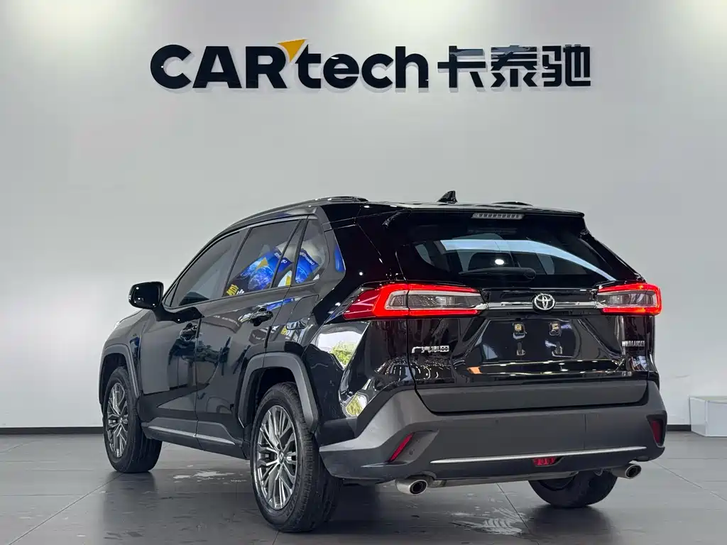 Toyota Wildlander 2023 — фото 24