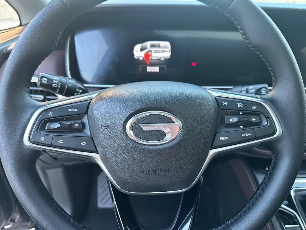 GAC Trumpchi M6 2022 — фото 14
