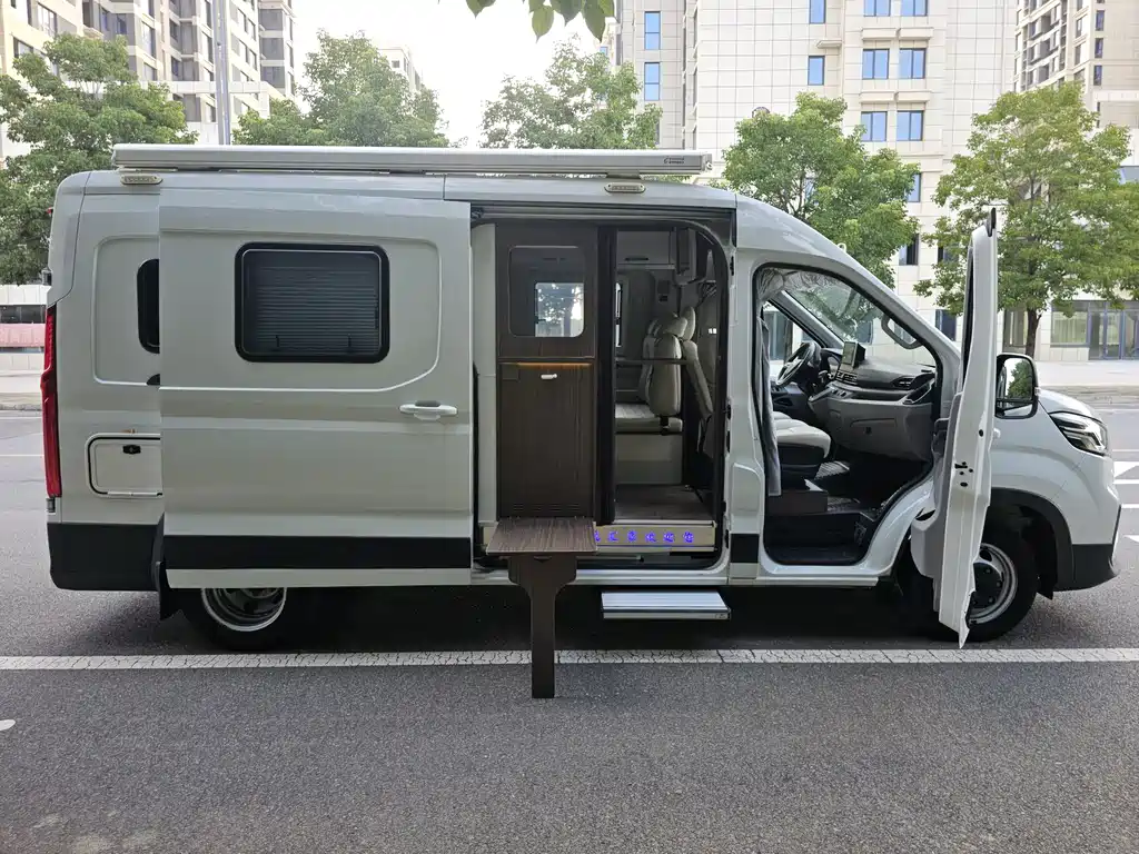 Maxus V90 RV 2022 — фото 20