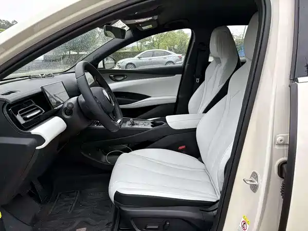 BYD Seal 06 2025