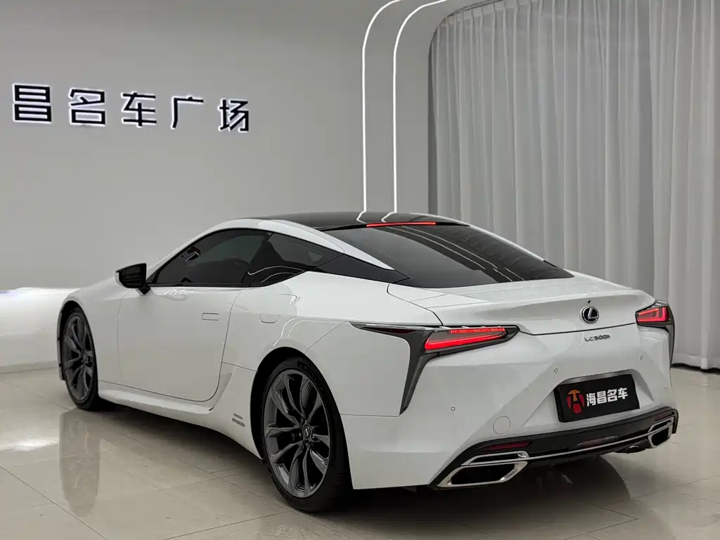 Lexus LC 2022 — фото 4