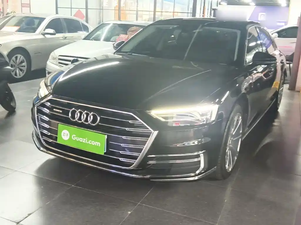 Audi A8 2022