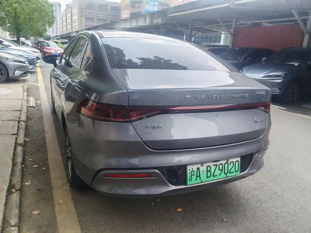 BYD Qin PLUS 2023 — фото 10