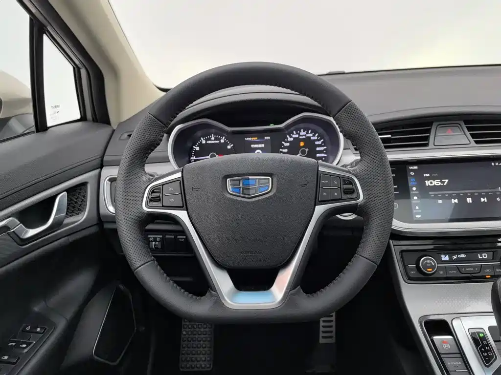 Geely Emgrand GS 2019 — фото 11