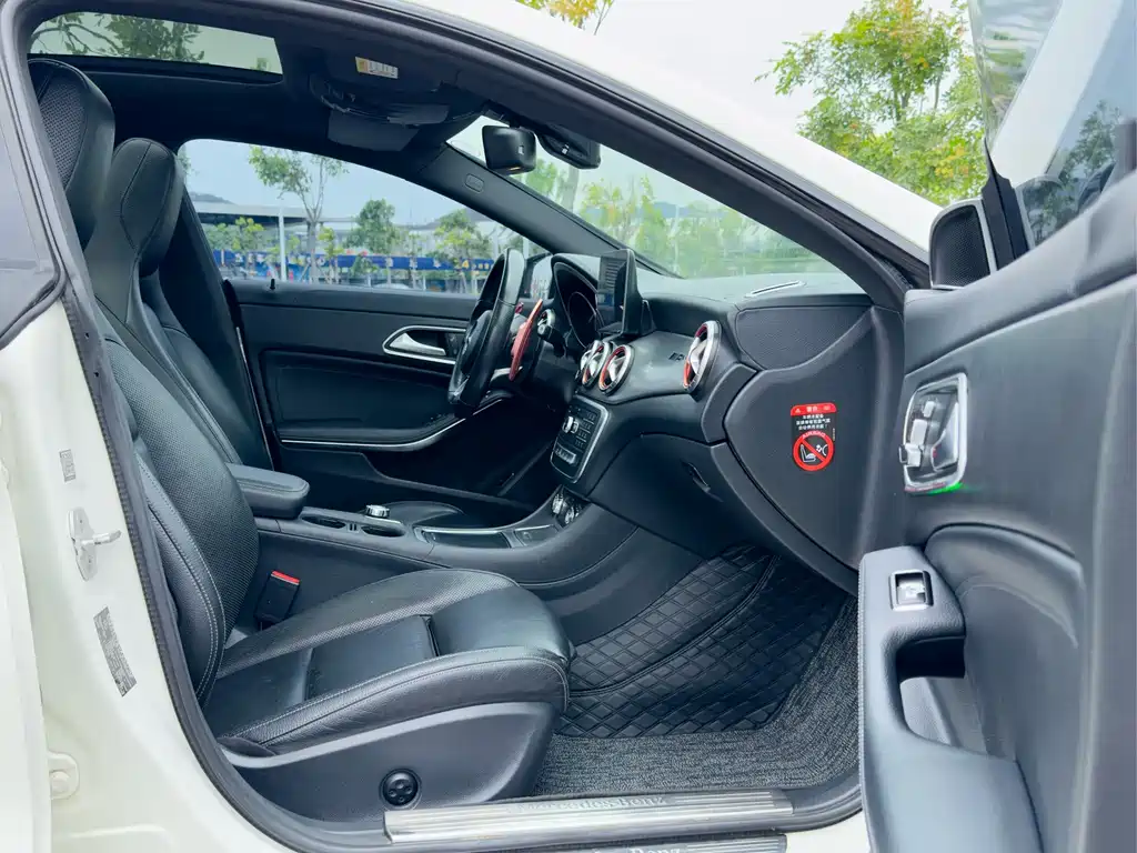 Mercedes-Benz CLA 2017 — фото 13