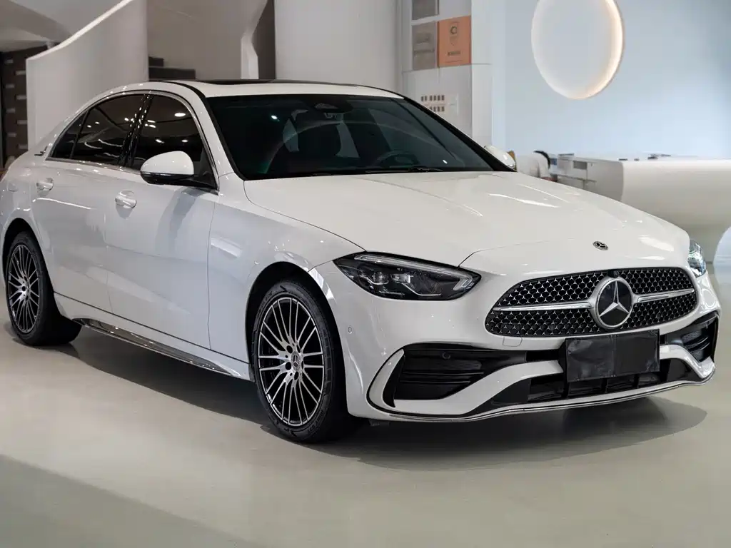 Mercedes-Benz C-Class 2023