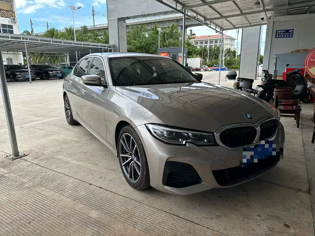 BMW 3 Series 2021