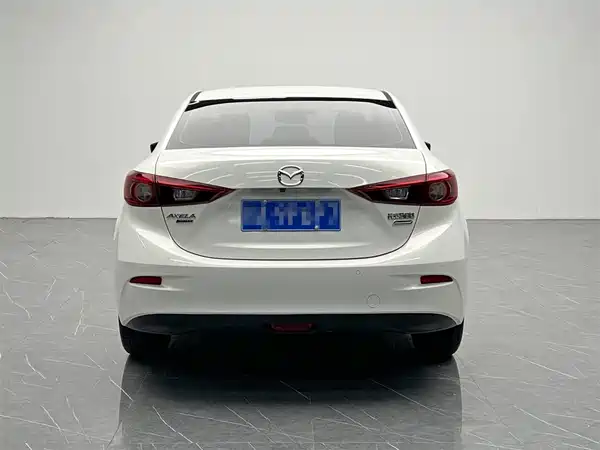 Mazda 3 Axela 2018