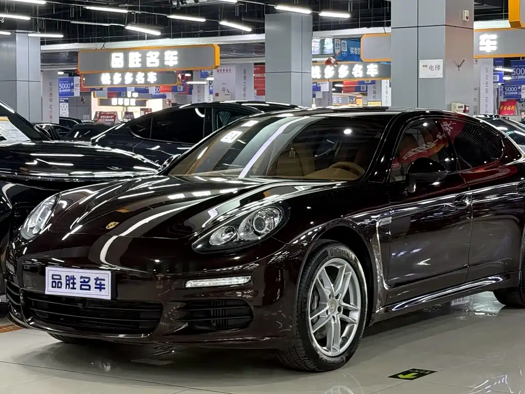 Porsche Panamera 2016 — фото 1