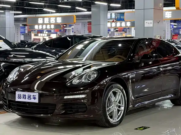 Porsche Panamera 2016