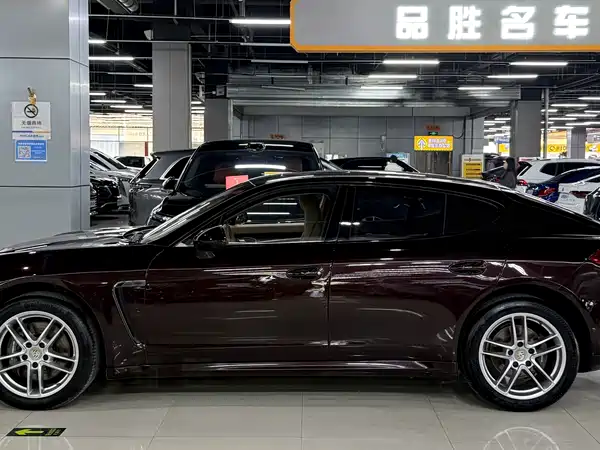 Porsche Panamera 2016