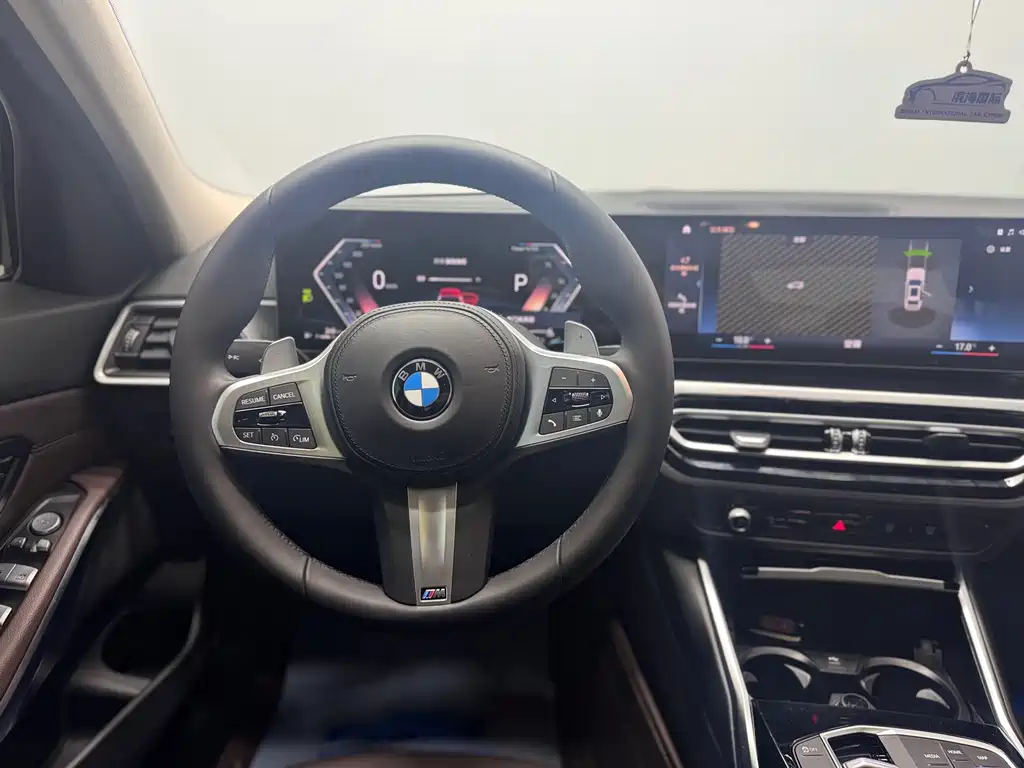 BMW 3 Series 2023 — фото 13