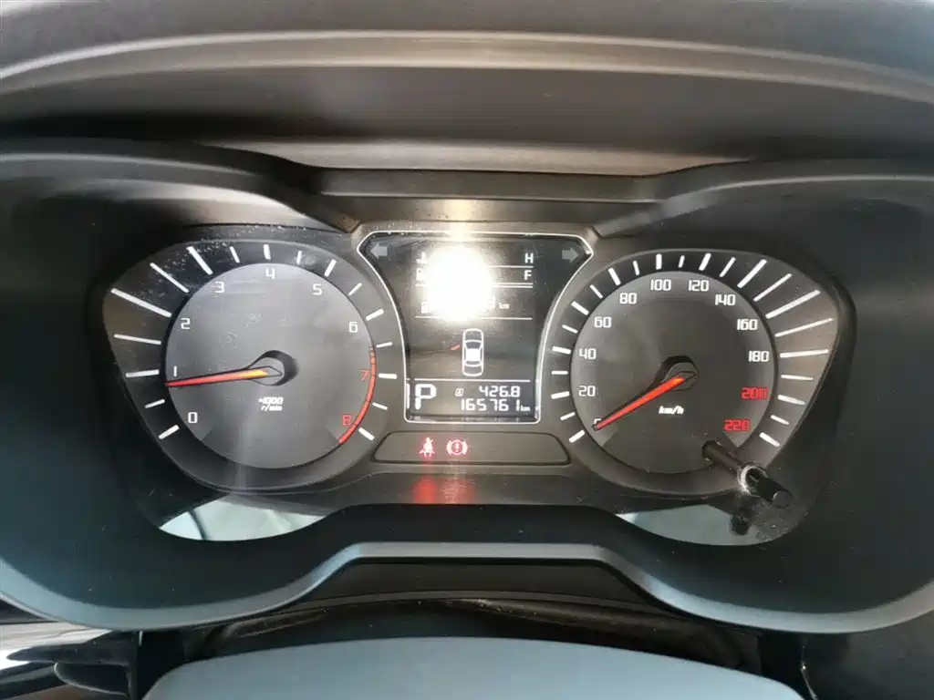 GAC Motor Trumpchi GS4 2016 — фото 12