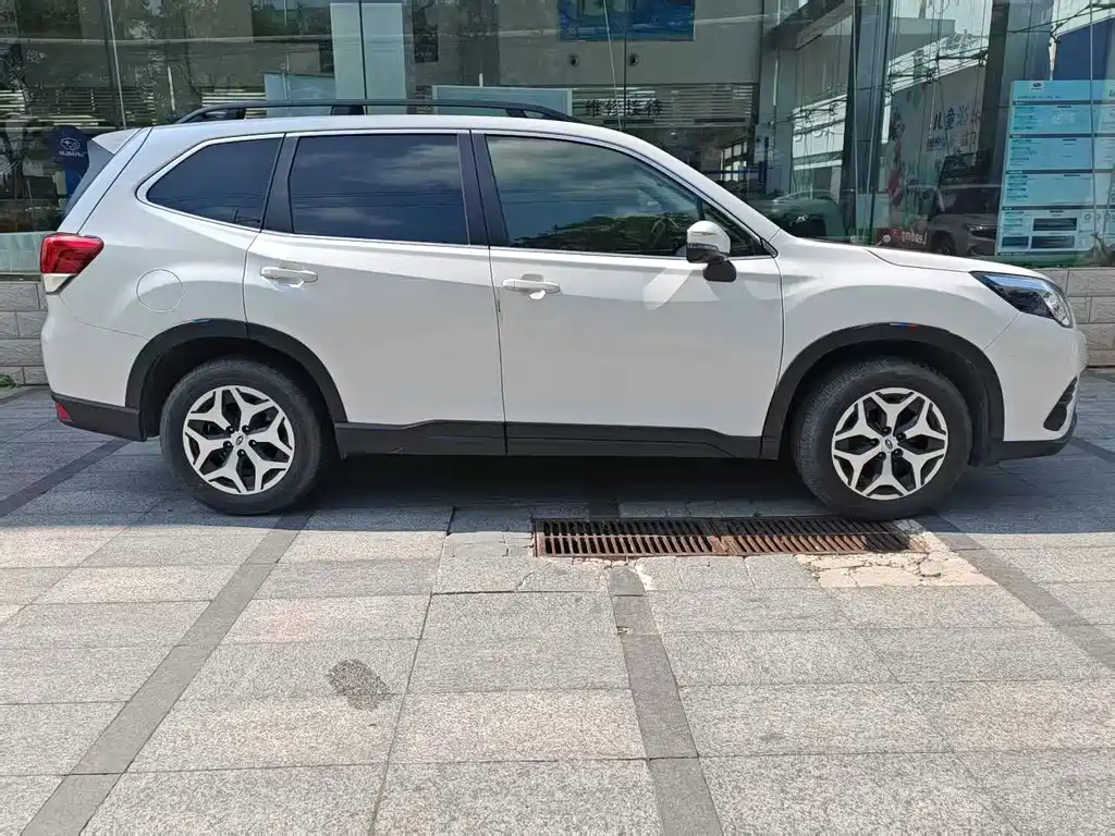 Subaru Forester 2022