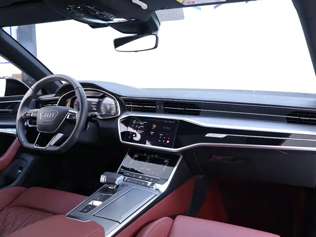 Audi A7L 2023 — фото 19