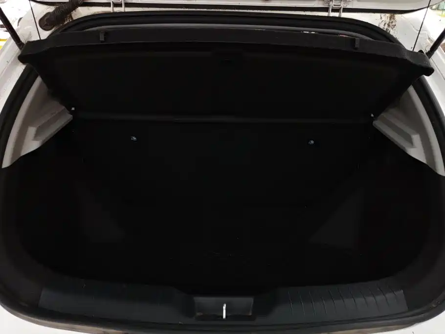 BYD e2 2022