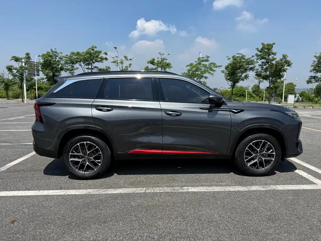 Changan CS75 PLUS 2022 — фото 15