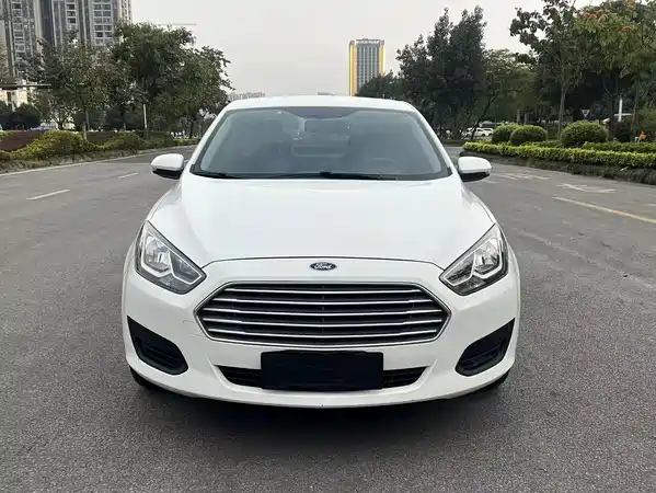 Ford Escort 2019