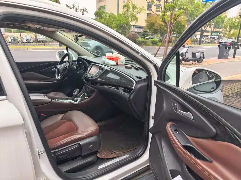 Buick Envision Plus 2016 — фото 20