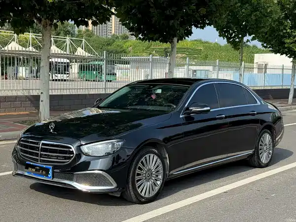 Mercedes-Benz E-Class 2018