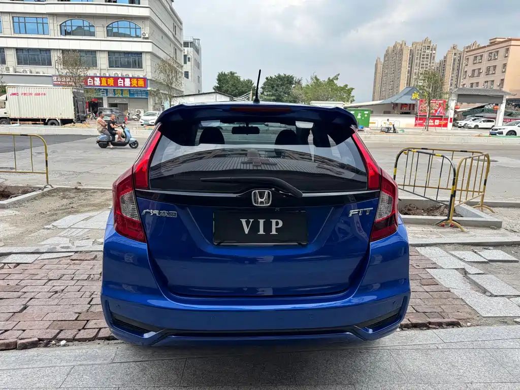 Honda Fit 2018 — фото 17