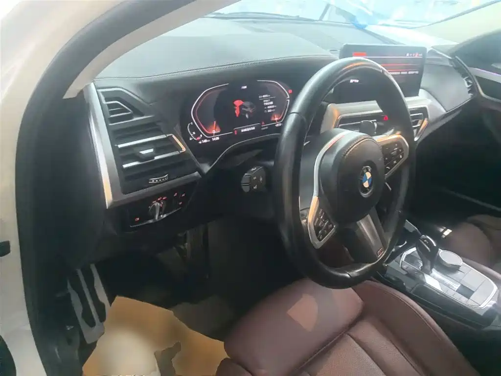 BMW X4 2022 — фото 10