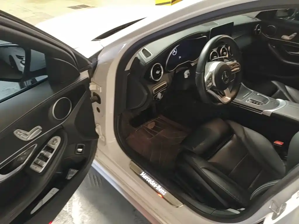 Mercedes-Benz C-Class 2021 — фото 16