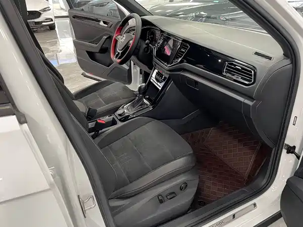 Volkswagen T-Roc 2022