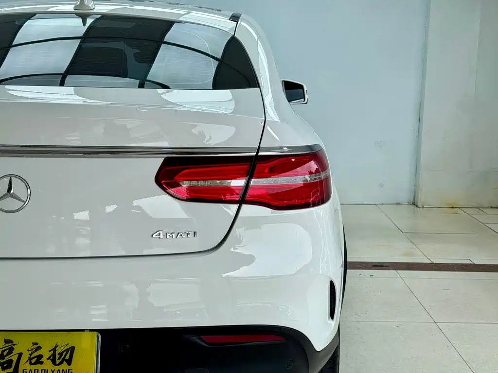 Mercedes-Benz GLE Coupe 2017 — фото 24