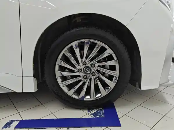 GAC Trumpchi M8 2021