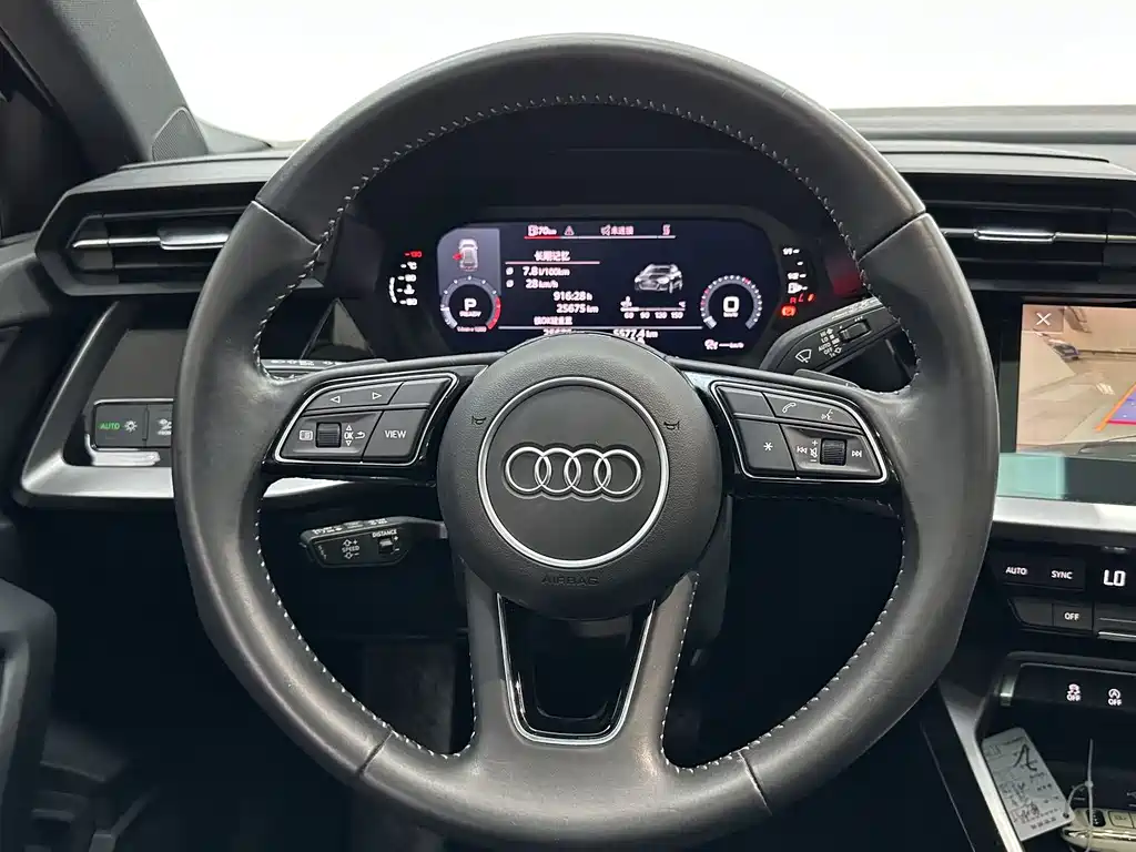 Audi A3 2022 — фото 12