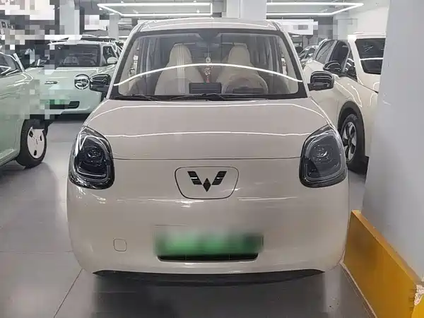 Wuling Hongguang MINIEV 2025