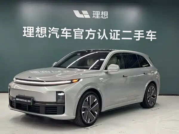Li Auto L7 2025