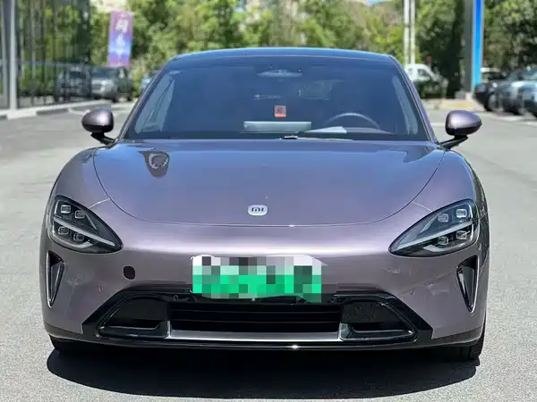 Xiaomi SU7 2024