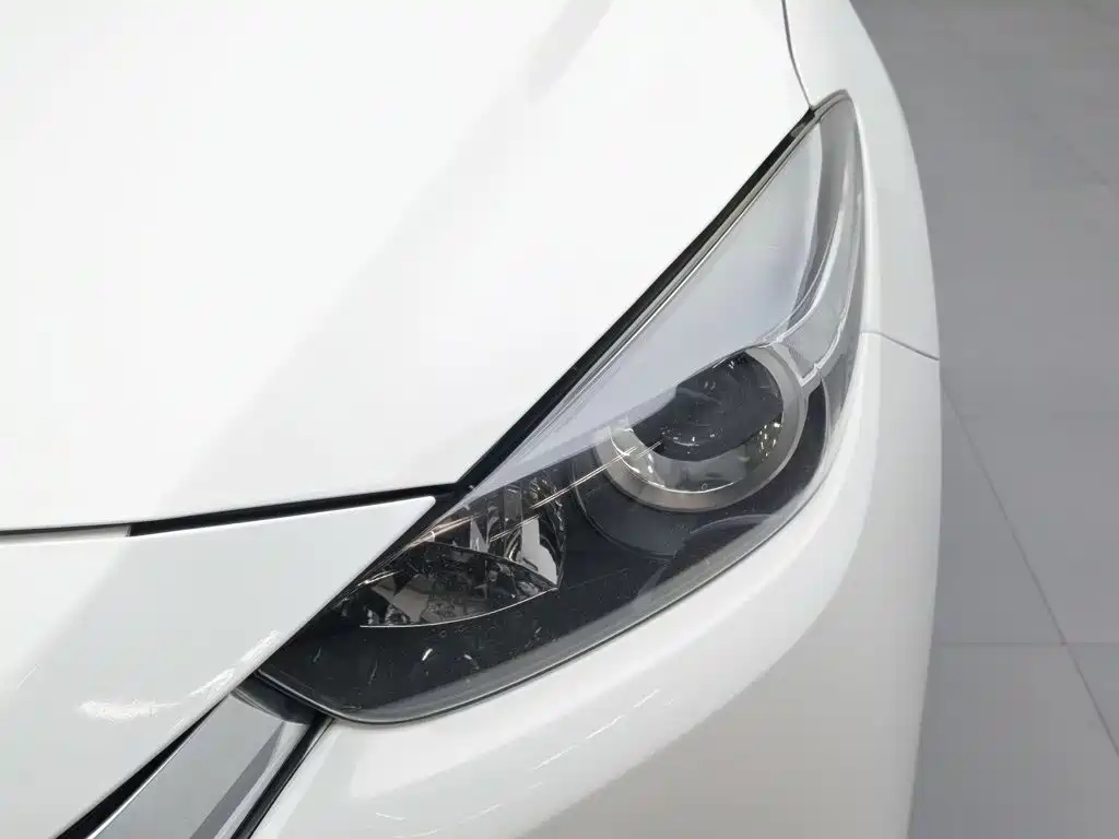 Mazda 3 Axela 2017