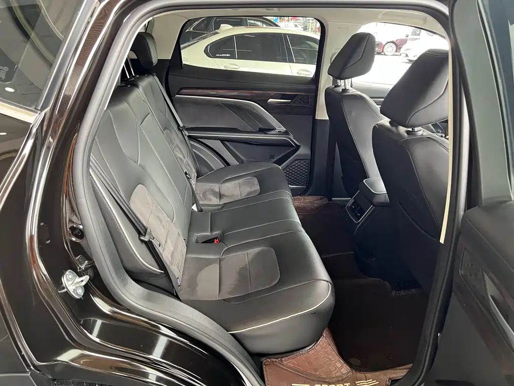 Haval H6 2023 — фото 10