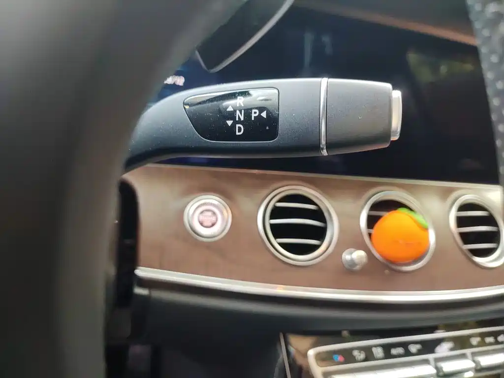 Mercedes-Benz E-Class 2017