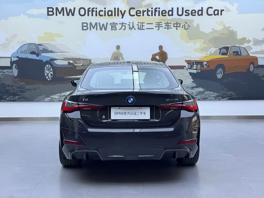 BMW i4 2025 — фото 7