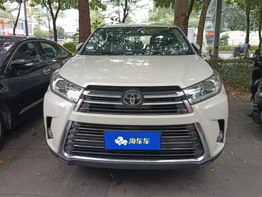 Toyota Highlander 2019 — фото 2