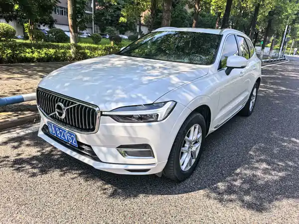 Volvo XC60 2021