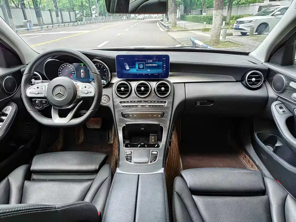 Mercedes-Benz C-Class 2019