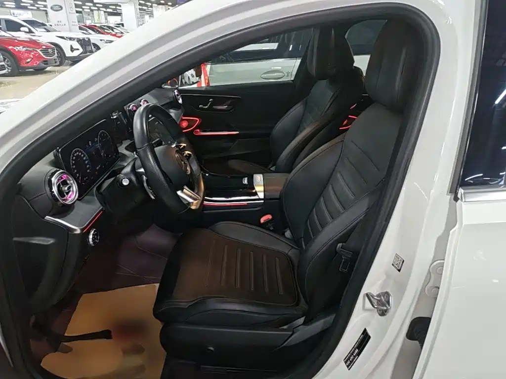 Mercedes-Benz C-Class 2022 — фото 15