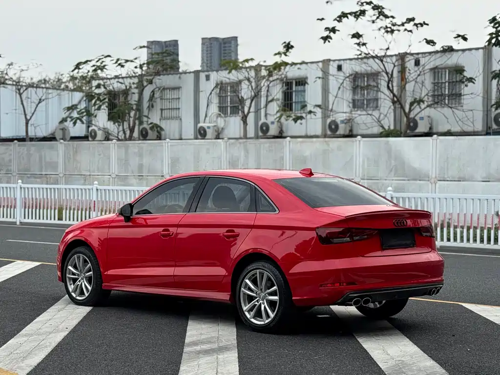 Audi A3 2016 — фото 4