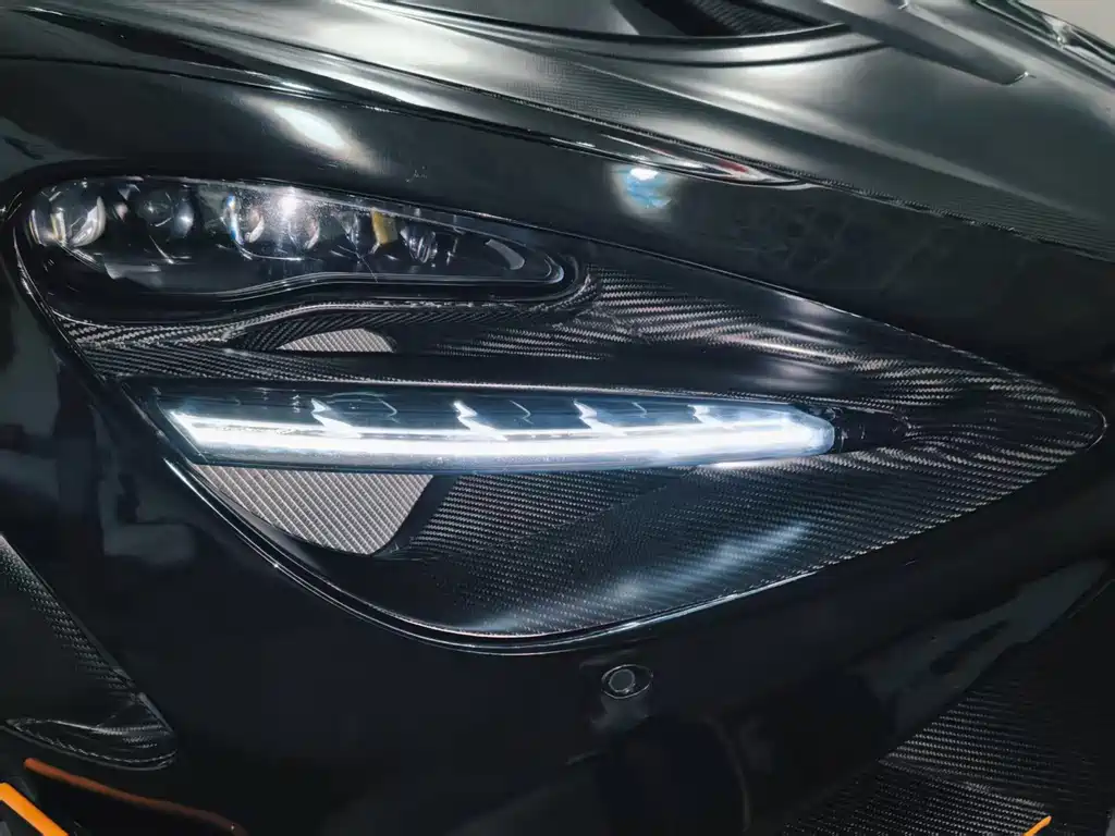 McLaren 720S 2019 — фото 4