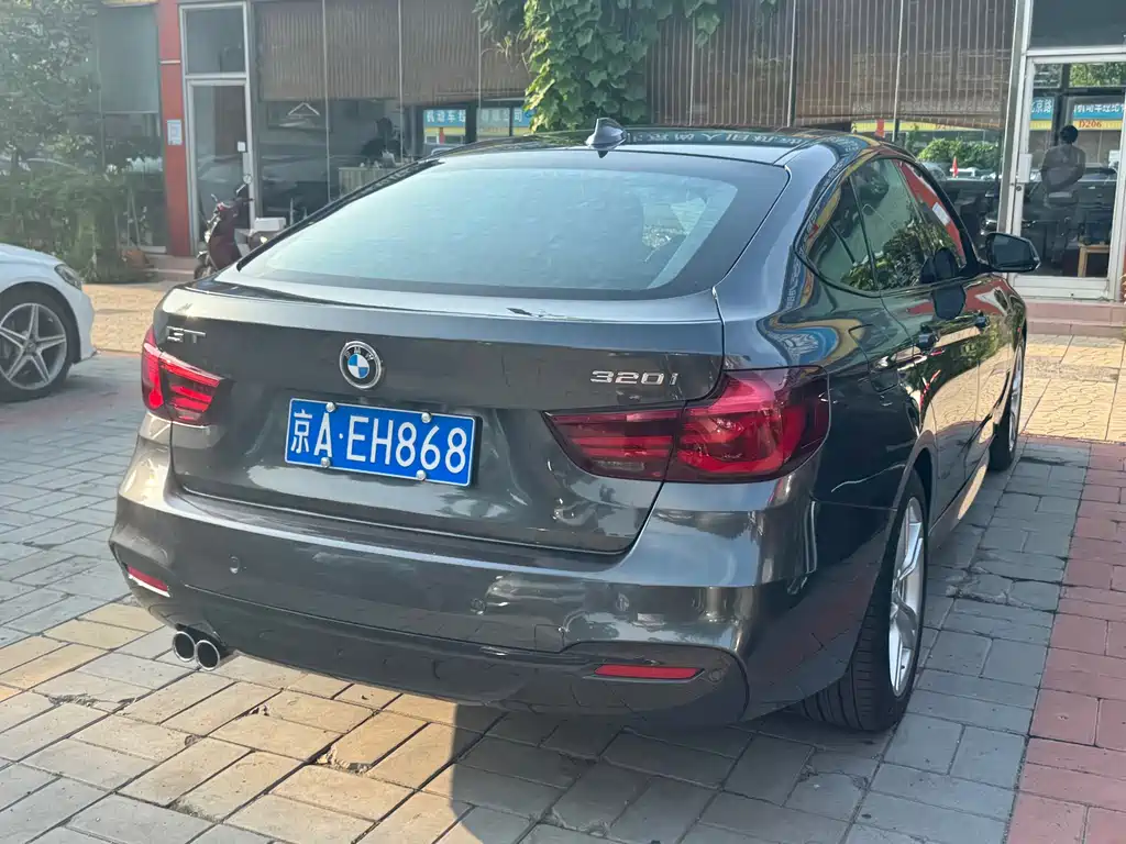 BMW 3 Series GT 2020 — фото 13